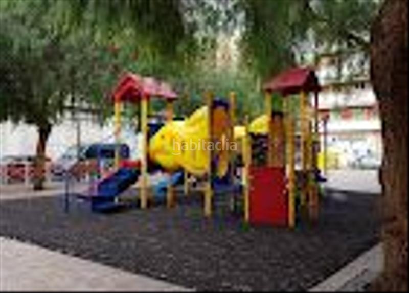 Foto 85ee73cb-70df-4c04-8797-be8a5de4ffa3. Casa a carrer major 12 a Benetússer