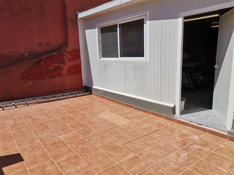 Foto aefb4ac2-3889-4588-98d8-fff073bd72bd. Business premise in calle san roque 3 in Benetússer