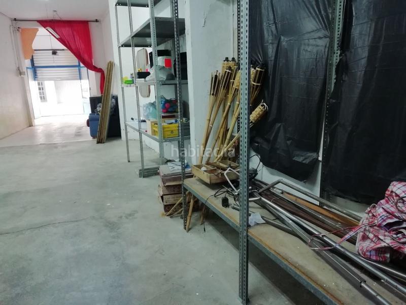 Foto 3b04b935-bdb0-4920-9104-7b8ce8b5b82d. Lloguer local comercial a n/a a Benetússer