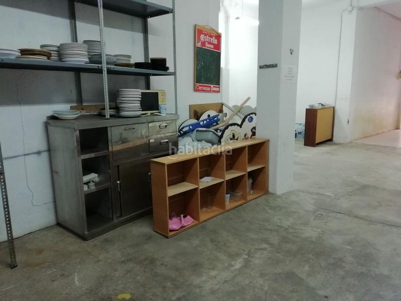 Foto a7b5f49c-d681-4482-bcbe-219cdfeee3ef. Lloguer local comercial a n/a a Benetússer