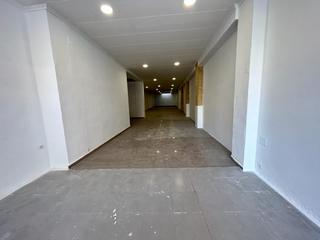 Lloguer Local Comercial a N/a