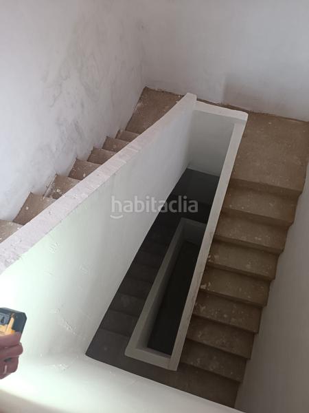 Foto 1e046b45-e12a-4c01-be00-edb276b1f363. Geschäftsraum in calle maestra rosario iroil 10 in Benetússer