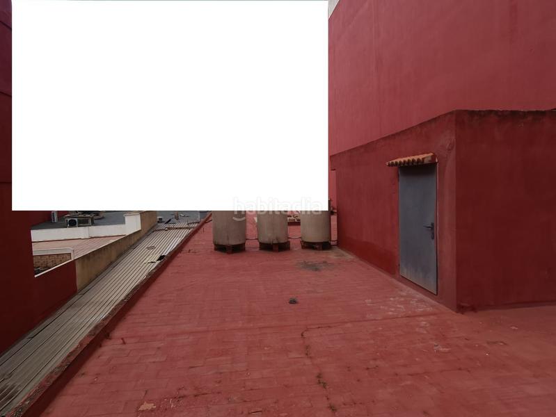 Foto 8dfda4b5-e04c-40fb-975d-ccf72e9502db. Geschäftsraum in calle maestra rosario iroil 10 in Benetússer