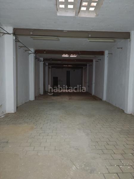 Foto df1594f2-1c8f-4ec3-ba26-09bd74ae62d6. Geschäftsraum in calle maestra rosario iroil 10 in Benetússer