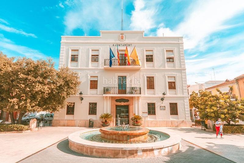 Foto fed7c8ef-d4c6-4a36-b92b-fa9dd109d49e. Geschäftsraum in calle maestra rosario iroil 10 in Benetússer