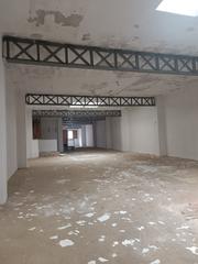 Local Comercial a Calle maestra rosario iroil 10