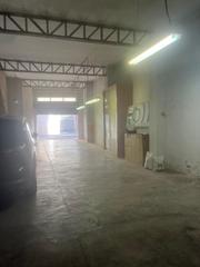 Local Comercial a Carrer del sol 42. Oportunidad para hacerte tu casa o hacer pisos por planta