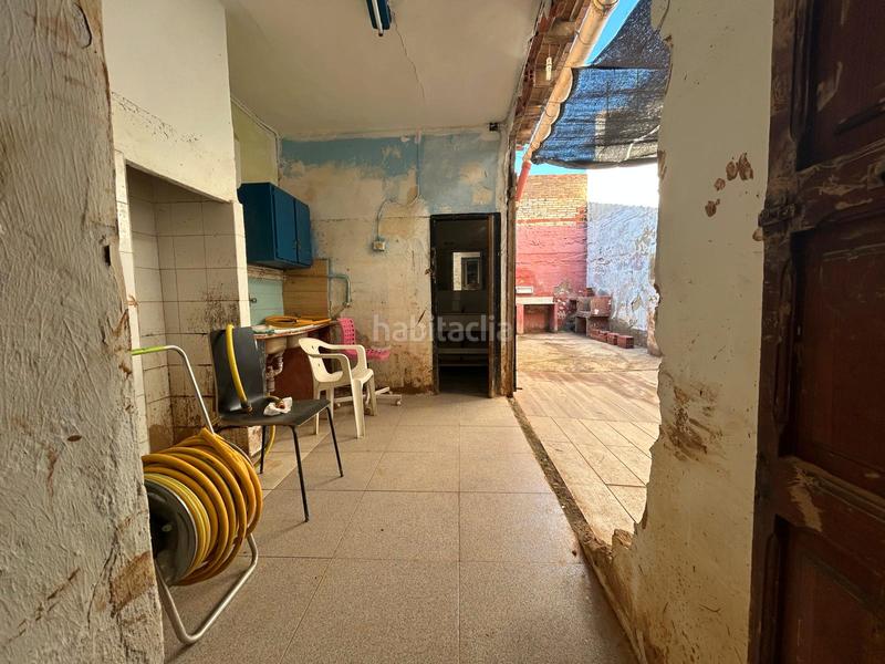 Foto ec5af90f-e5e2-45db-b565-e9f818aa539c. Casa a calle san roque 25 a Benetússer