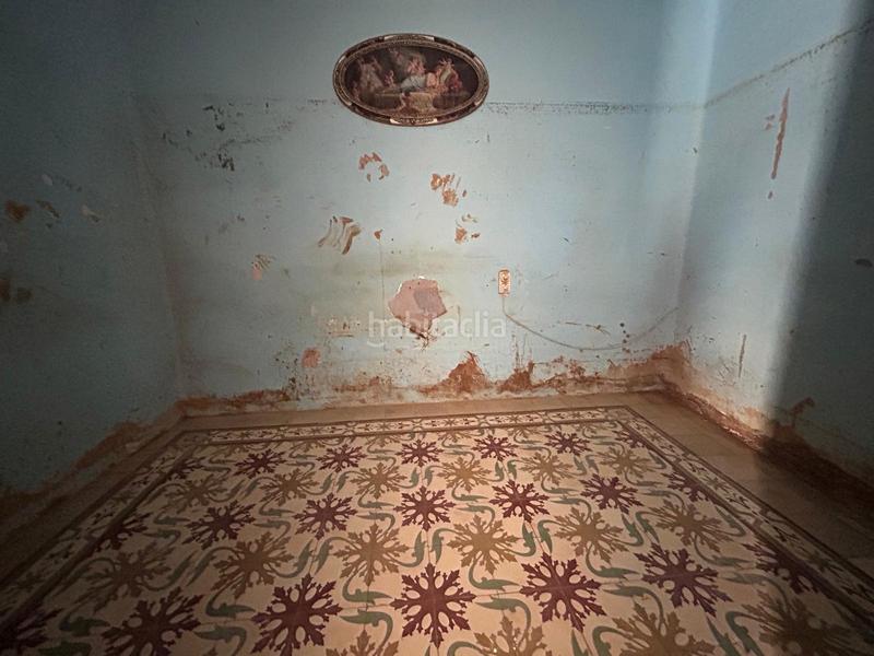 Foto f523d7c7-fb2a-4b1d-917f-de80bb668ab3. Casa a calle san roque 25 a Benetússer