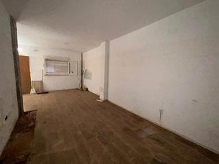Local commercial  Carrer el palleter 21. Local a la venta en benetusser