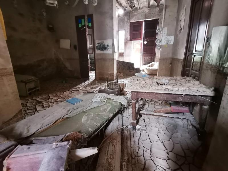 Foto 3d2b155f-1641-4101-9a35-c38792485d34. Casa a carrer antonio tarazona 1 a Sedaví