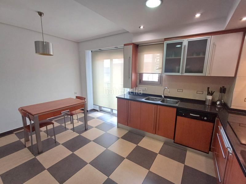 Foto 164a5d11-956e-459f-a5d6-37f6c08eb986. Etagenwohnung in calle fernando el católico 16 in Benetússer