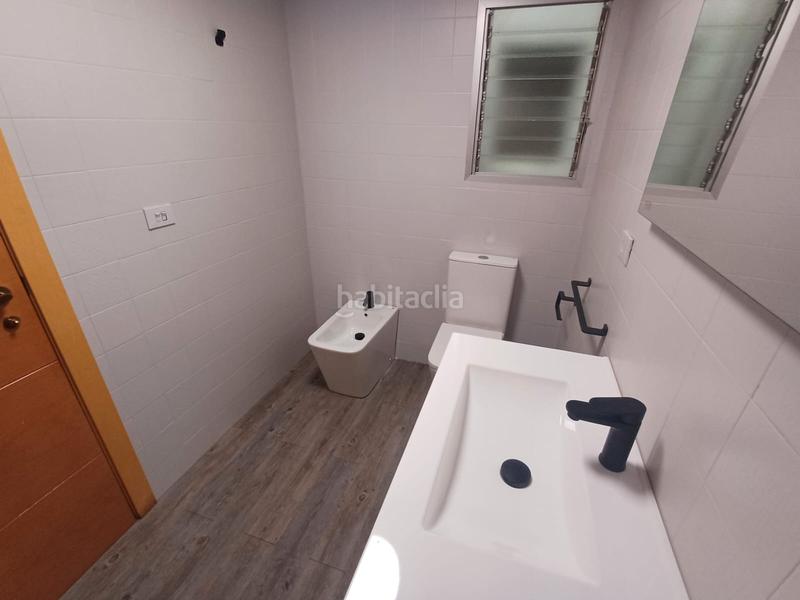 Foto 7406eb8f-a302-4fde-bfcb-7c7f95335880. Etagenwohnung in calle fernando el católico 16 in Benetússer