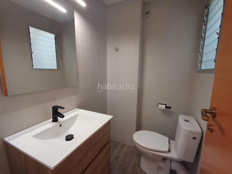 Foto b6dcde55-ee09-42a9-9085-e5e16fbbddbe. Etagenwohnung in calle fernando el católico 16 in Benetússer