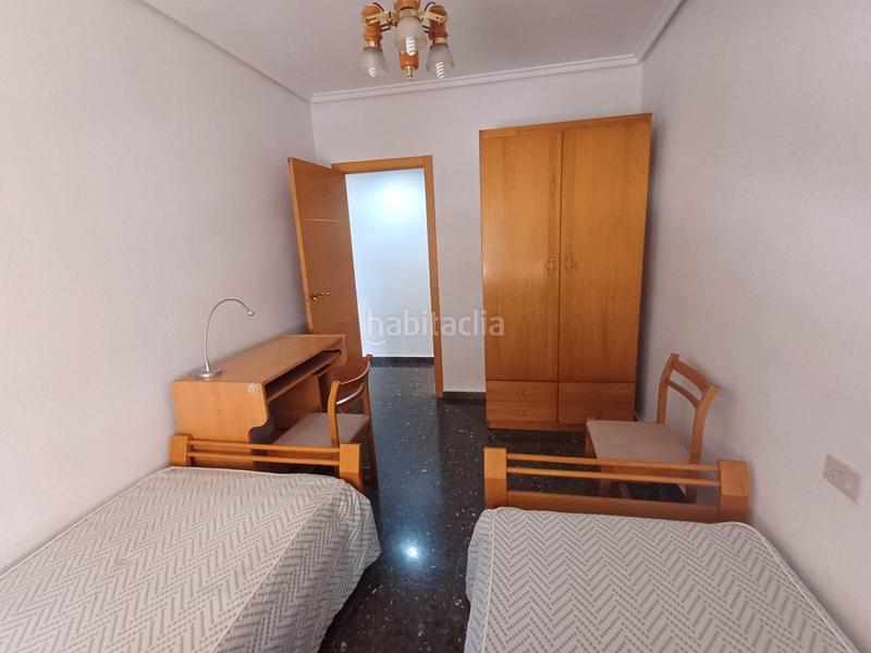 Foto ce71adcb-3d87-49d9-97c6-d20455a2bf22. Etagenwohnung in calle fernando el católico 16 in Benetússer