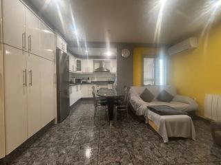 Pis  Carrer del marques del turia 27. Piso a la venta en benetússer