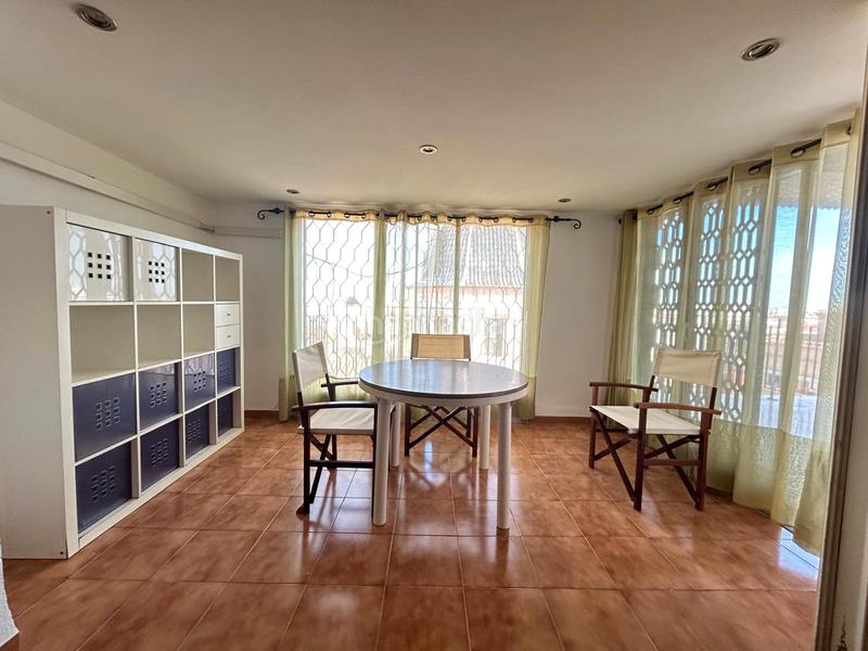 Foto 9b6182e4-7324-40a7-b42b-c7615cc27c37. Penthouse in plaça del forn 1 in Benetússer