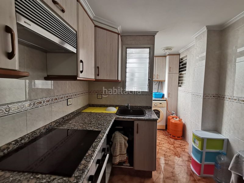 Piso en carrer de manuel iranzo 1 piso a la venta en barrio La Torre en Valencia - Imagen 2