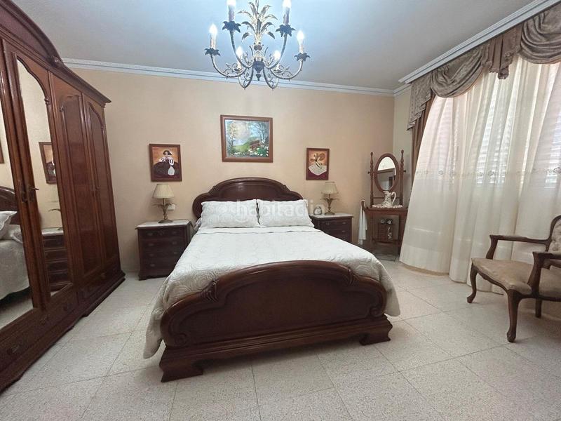 Foto 38142c34-2d97-4d9a-abd4-1d6ab1cdf24c. Casa bifamiliare in carrer sèquia benàger 17 in Catarroja