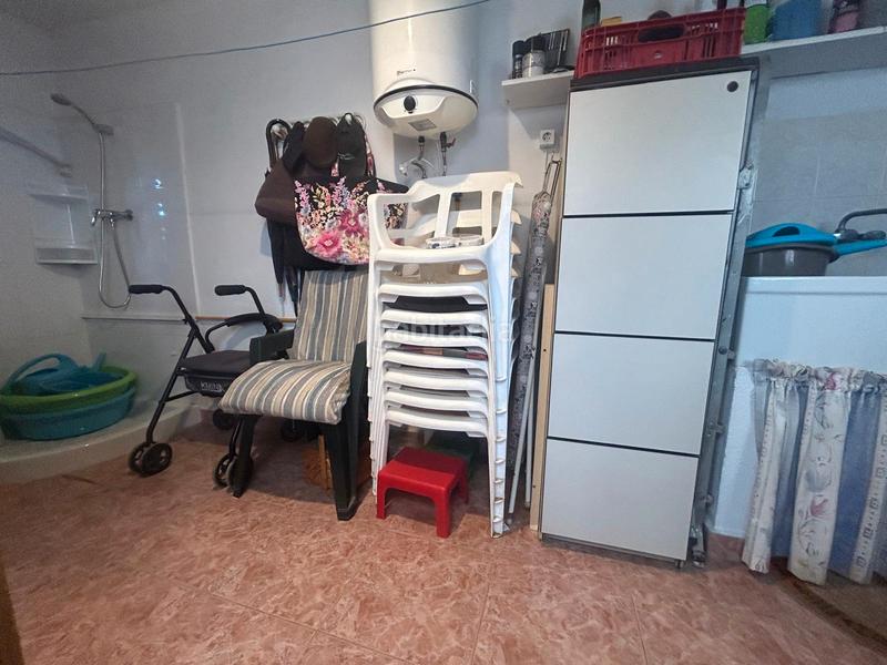 Foto 61189b53-d751-461a-94ba-69fa8a423e6a. Casa bifamiliare in carrer sèquia benàger 17 in Catarroja