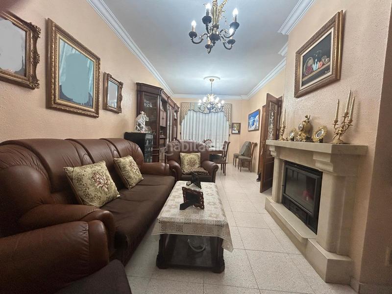 Foto 7ff96d6d-3bda-464f-99a6-03fe703b709c. Casa bifamiliare in carrer sèquia benàger 17 in Catarroja