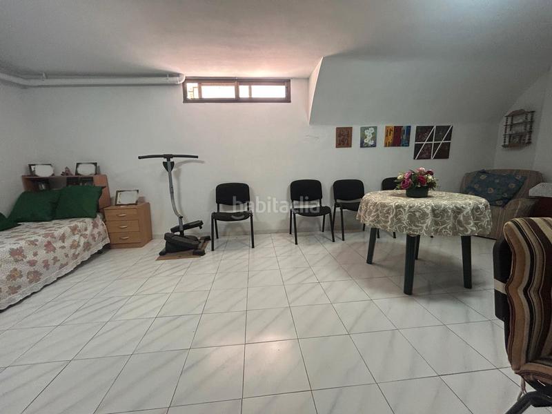 Foto 8c28f5a9-8f28-414d-b1ff-b4535c2d2299. Casa bifamiliare in carrer sèquia benàger 17 in Catarroja