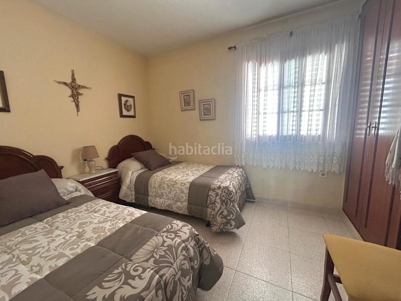 Foto 9e087bee-7b21-4471-b4c0-1241ca2b21e2. Casa bifamiliare in carrer sèquia benàger 17 in Catarroja