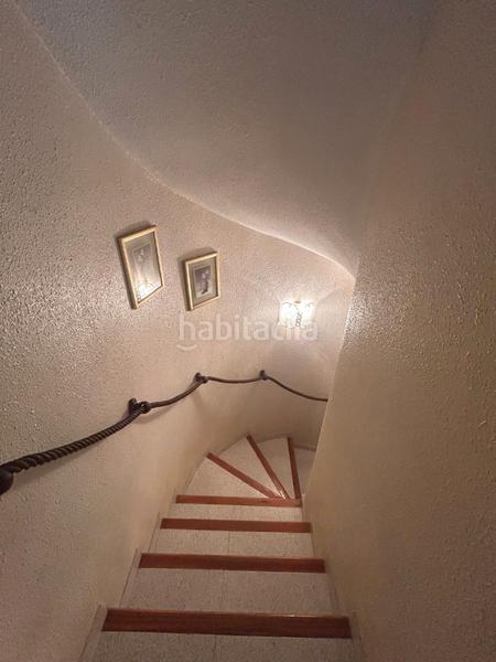 Foto d0e75b6b-3c9b-4b87-b5f1-284a0d69087c. Casa bifamiliare in carrer sèquia benàger 17 in Catarroja