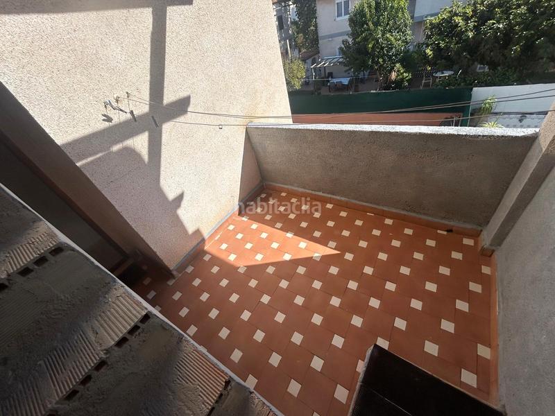 Foto fb75782d-152c-4d63-8502-85cee37d333f. Casa bifamiliare in carrer sèquia benàger 17 in Catarroja