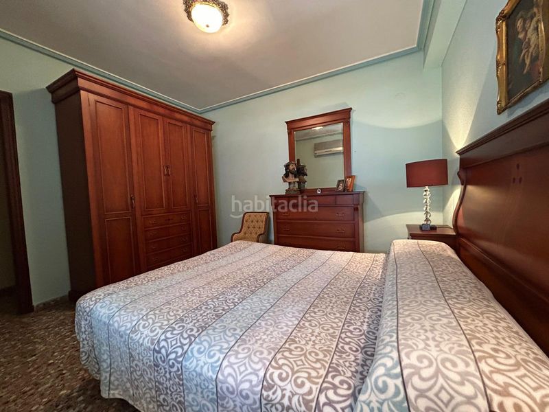 Foto 027e90df-4d6a-4d6f-a631-c4478f2687e4. Pis a calle de isabel la católica 17 a Benetússer