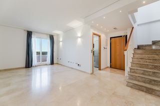 Dachwohnung  Carrer de sanchis guarner. Ático-duplex a la venta en massanassa