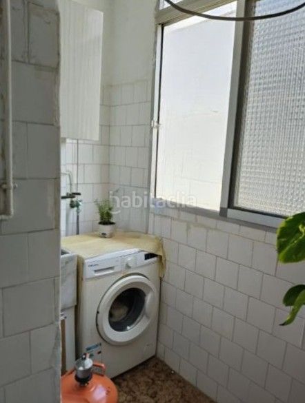 Foto a809d806-c434-46ec-86cb-7571d5f8f310. Pis a Benetússer