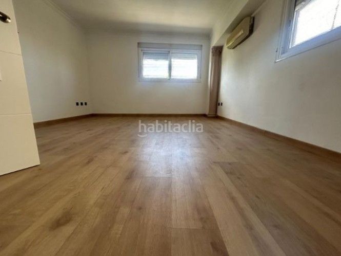 Foto 3edc5e87-526f-46a2-87e5-b6024e2491eb. Pis a Benetússer