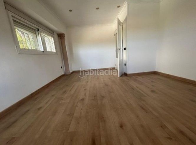 Foto ca50c9be-69ec-4087-ae59-c50a1503fb4b. Pis a Benetússer