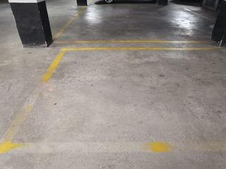 Parking voiture  Arnau de vilanova 4. Inversión. tres plazas de garaje juntas a la venta en catarroja