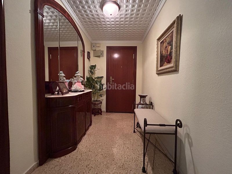 Foto b34da4a8-ed04-4823-88a5-ce9f10120bd6. Pis amb calefacció a Benetússer