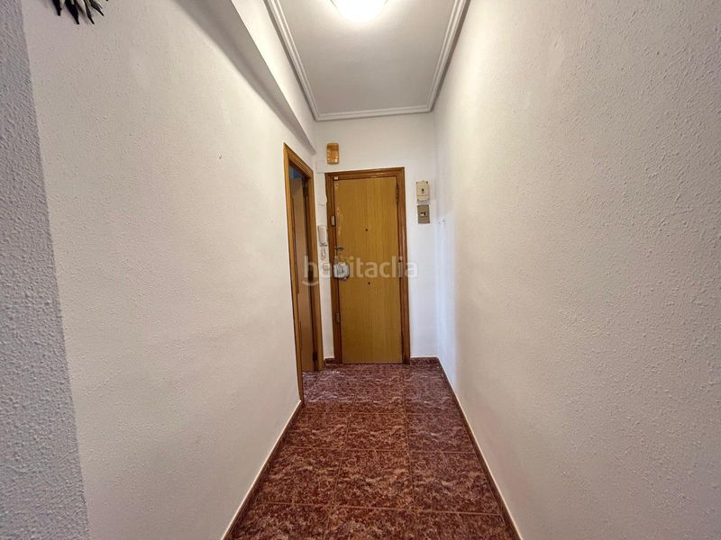 Foto beb4c69b-3d9b-4e0f-95bf-8adac787d304. Pis a Catarroja