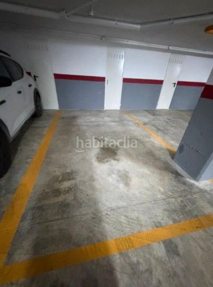 Foto 0bcceff0-44e5-476f-9479-ef1bdc066710. Pis amb aparcament a Benetússer