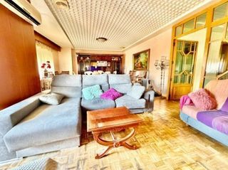 Pis  Calle fernando el católico 1. Espectaculr y luminoso piso de 218 m2 en benetússer con infinita