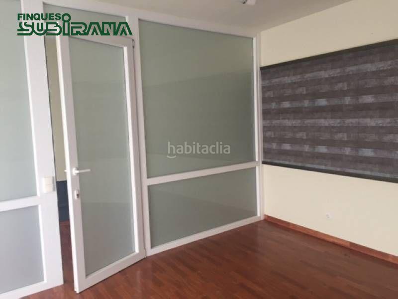 Foto 783ff8c2-dc2e-4f6b-b70e-51b323dbeac0. Local comercial en Poble Sec Igualada