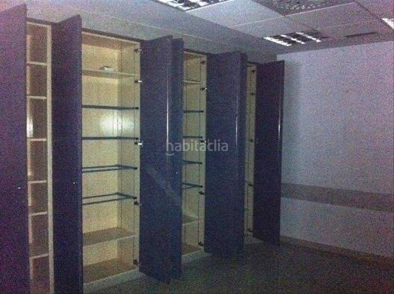 Foto e694753f-0031-45fd-bf7b-fdcc35a15998. Local comercial  en venda a en Martorell