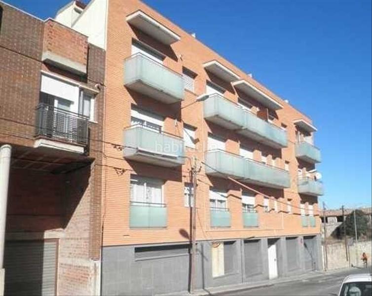 Foto 921c6a0f-a068-48f6-9157-234f5143cac1. Parking voiture dans Santa Margarida de Montbui