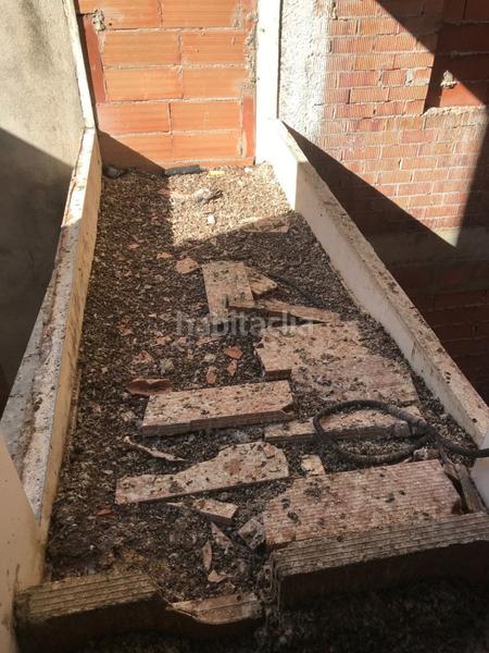 Foto 0f40acbe-b65b-4ced-b3b7-79e3845e30f7. Casa amb aparcament a Poble Sec Igualada