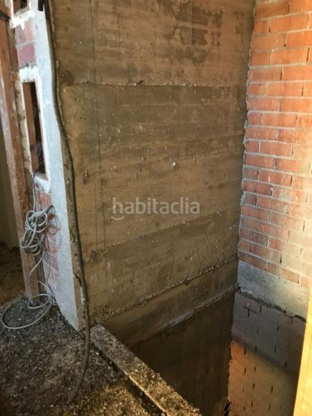 Foto 4fc9f8ee-c5ba-46e8-99cd-2571addc114f. Casa amb aparcament a Poble Sec Igualada