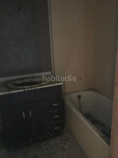 Foto 947305c0-38fe-459f-a453-f8c8bd195a38. Casa amb aparcament a Poble Sec Igualada