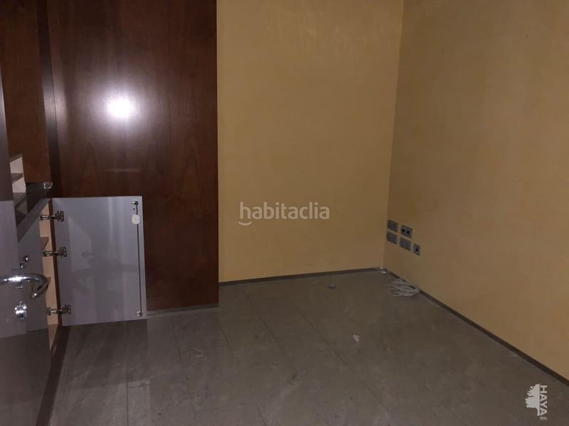 Foto fdca658c-88d8-4a24-b67a-9edd38b57100. Local comercial a Ponent - Set Camins Igualada