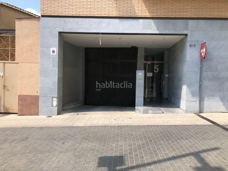 Foto e52c3303-ffdd-46d4-921c-17501a29089c. Aparcament cotxe a Poble Sec Igualada