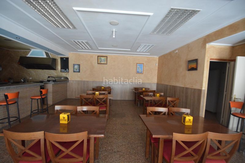 Foto cb64d9c0-b26c-4177-b088-c0f2d9e01a8a. Local comercial a Vilanova del Camí