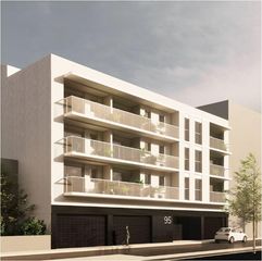 Pis a Llevant. Pis en venda a igualada  3 habitacions  2 banys  calefacció  asc