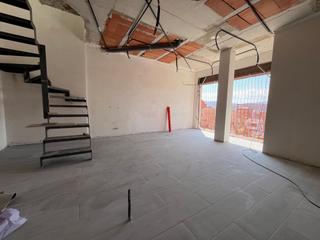 Dúplex a Poble Sec. Dúplex en venda a igualada  estació vella  2 terrasses 17 i 18m2